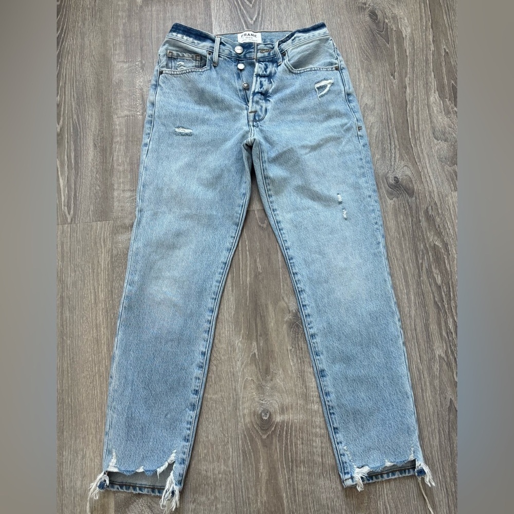 Frame Denim women’s Light Blue Straight Jeans size 24